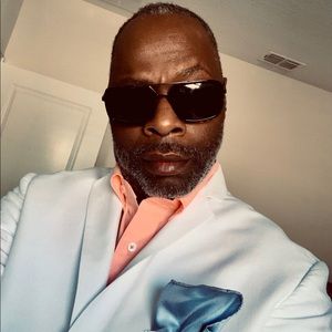 Meet your Posher, Ronald